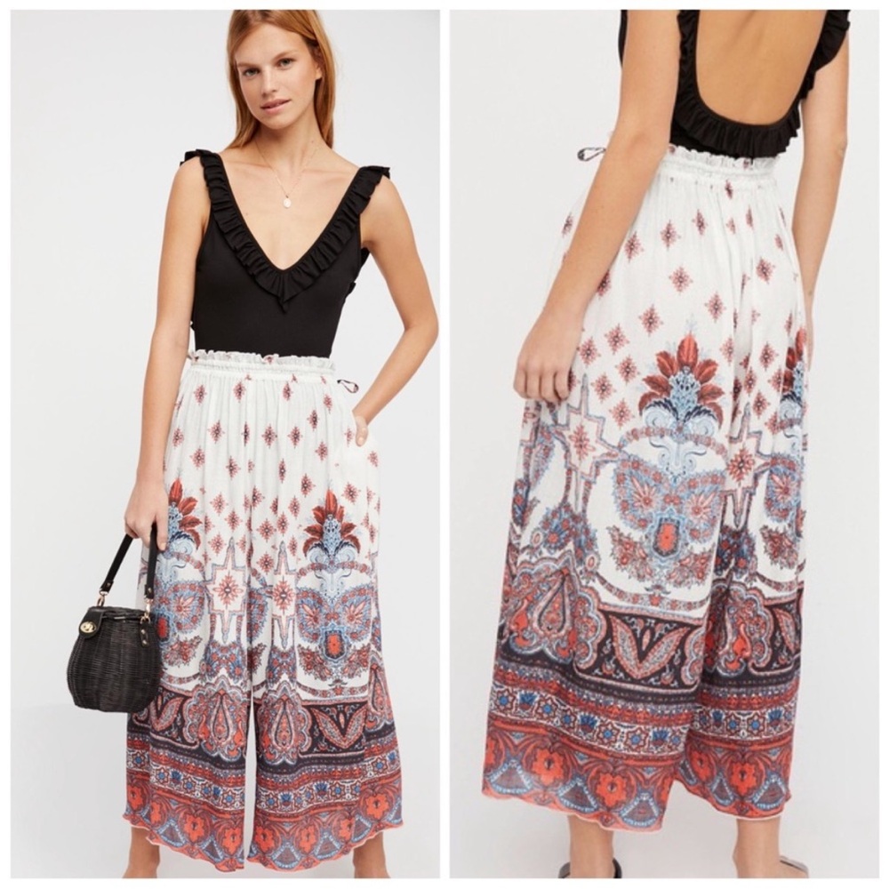 Free People Gold dust flowy crinkle gauze wide leg pants sz M